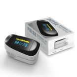 Professzionális véroxigénmérő és pulzusmérő OLED kijelzővel Pulzoximéter SP02 (1 db)